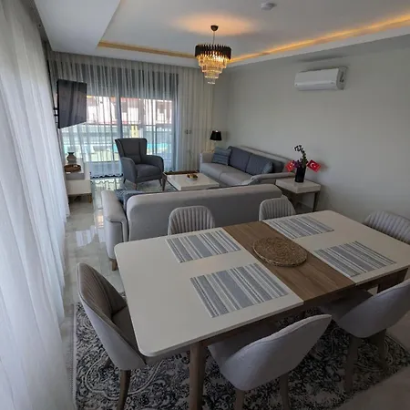 Appartement Luxurious With Sea View And Spa Center Alanya