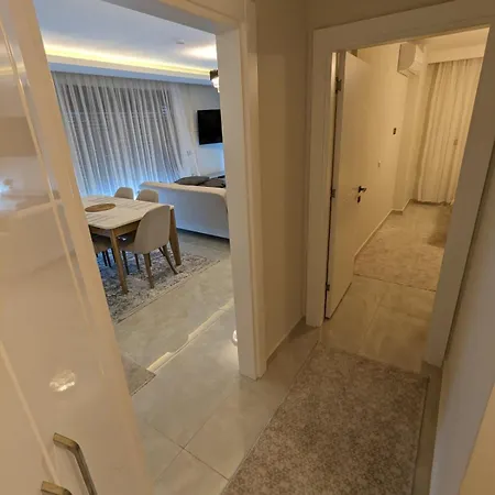 Apartment Luxurious With Sea View And Spa Center