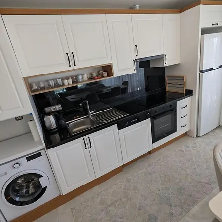 Apartment Luxurious With Sea View And Spa Center
