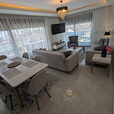 Apartment Luxurious With Sea View And Spa Center *